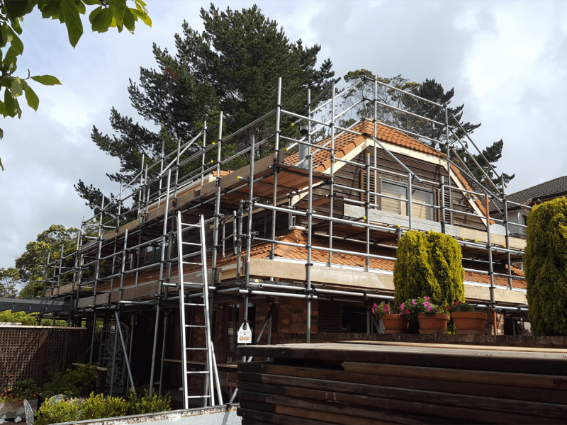 Residential Scaffold Auckland. Summit Scaffolding Ltd.